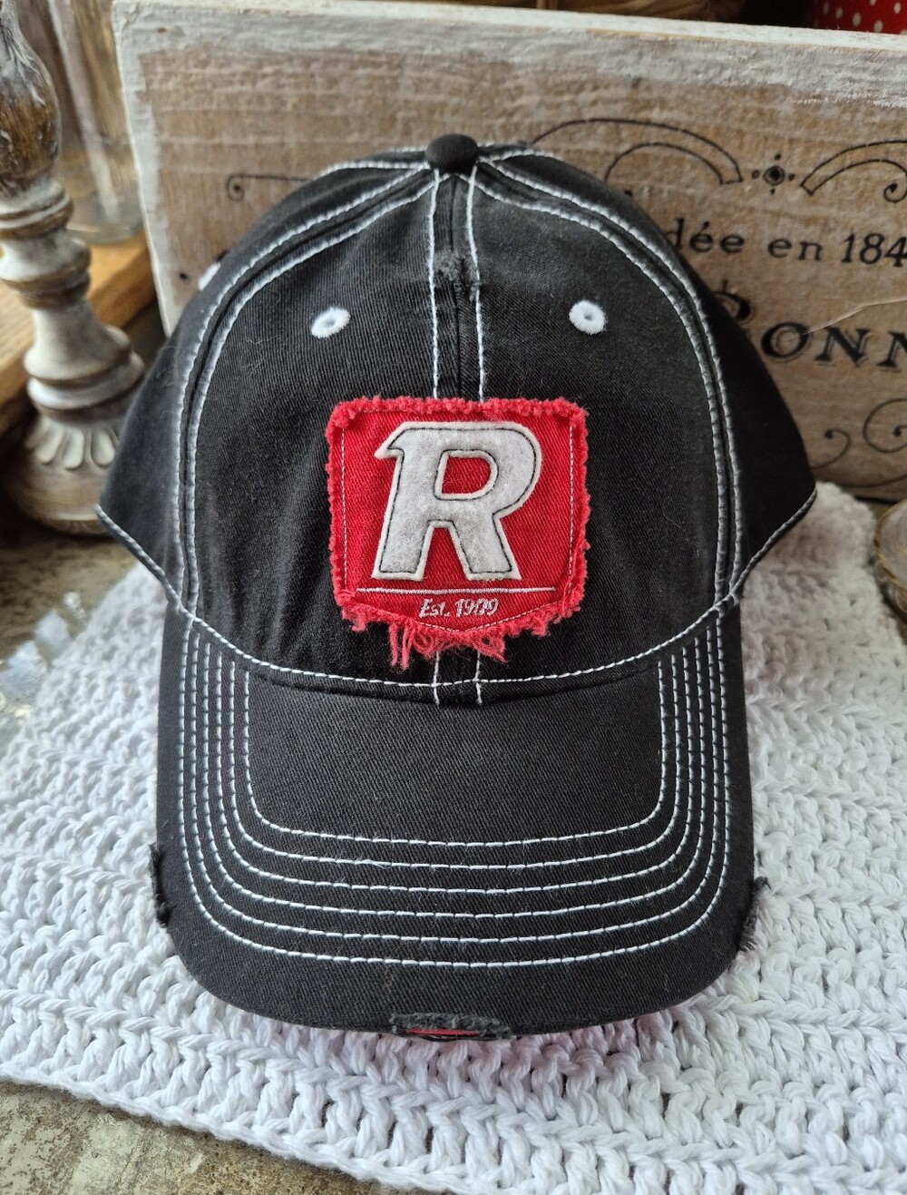 ❤️‍🔥New Mens Redfield Distressed OS Black/Red Snap Back Hat